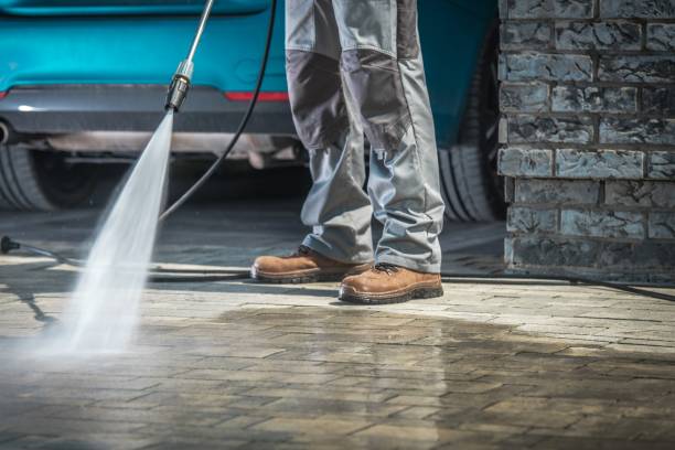 Best Pool Deck Cleaning  in Costa Mesa, CA
