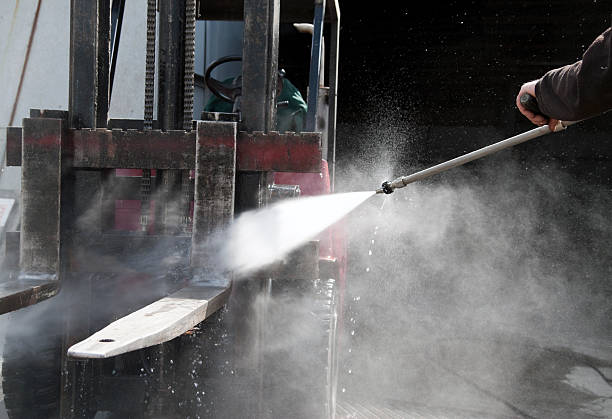 Best Driveway Pressure Washing  in Costa Mesa, CA